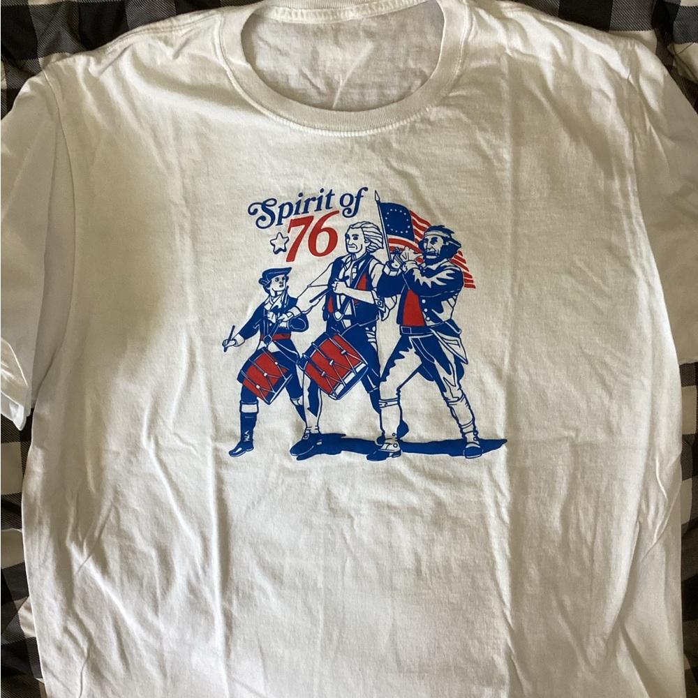 Patriotic tee